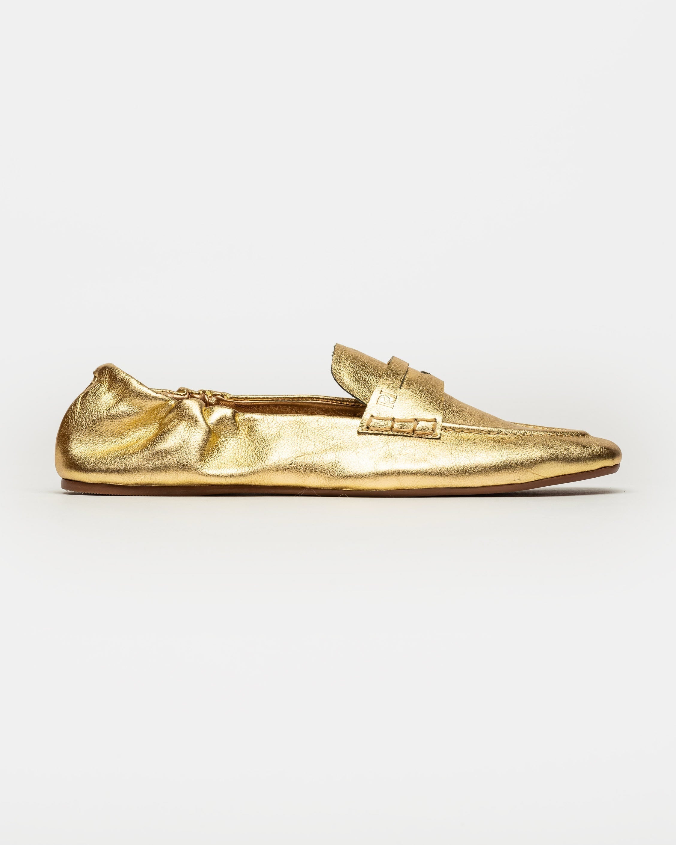 MOCASÍN SIENA EN CUERO METALIZADO