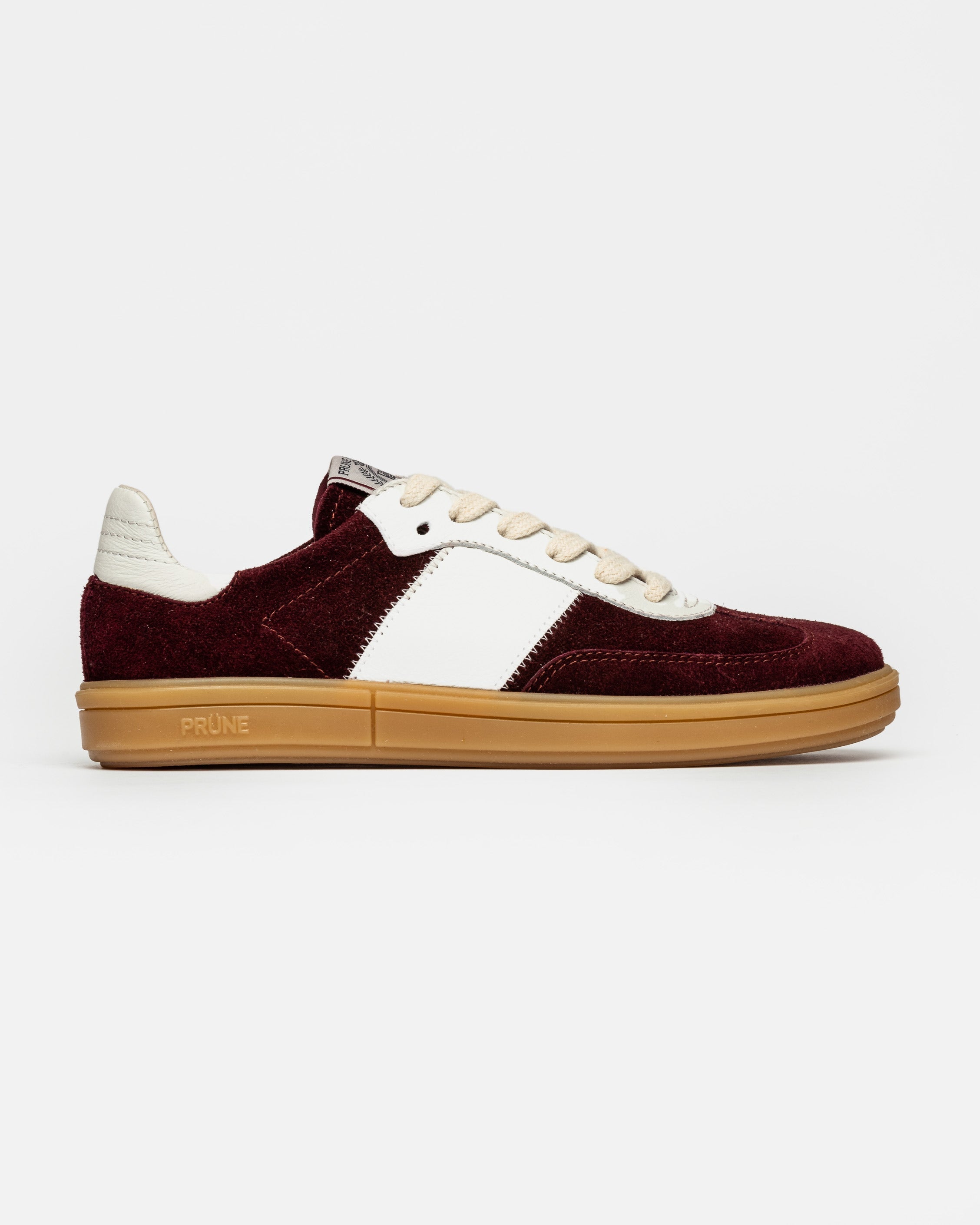 SNEAKER NIL EN GAMUZA