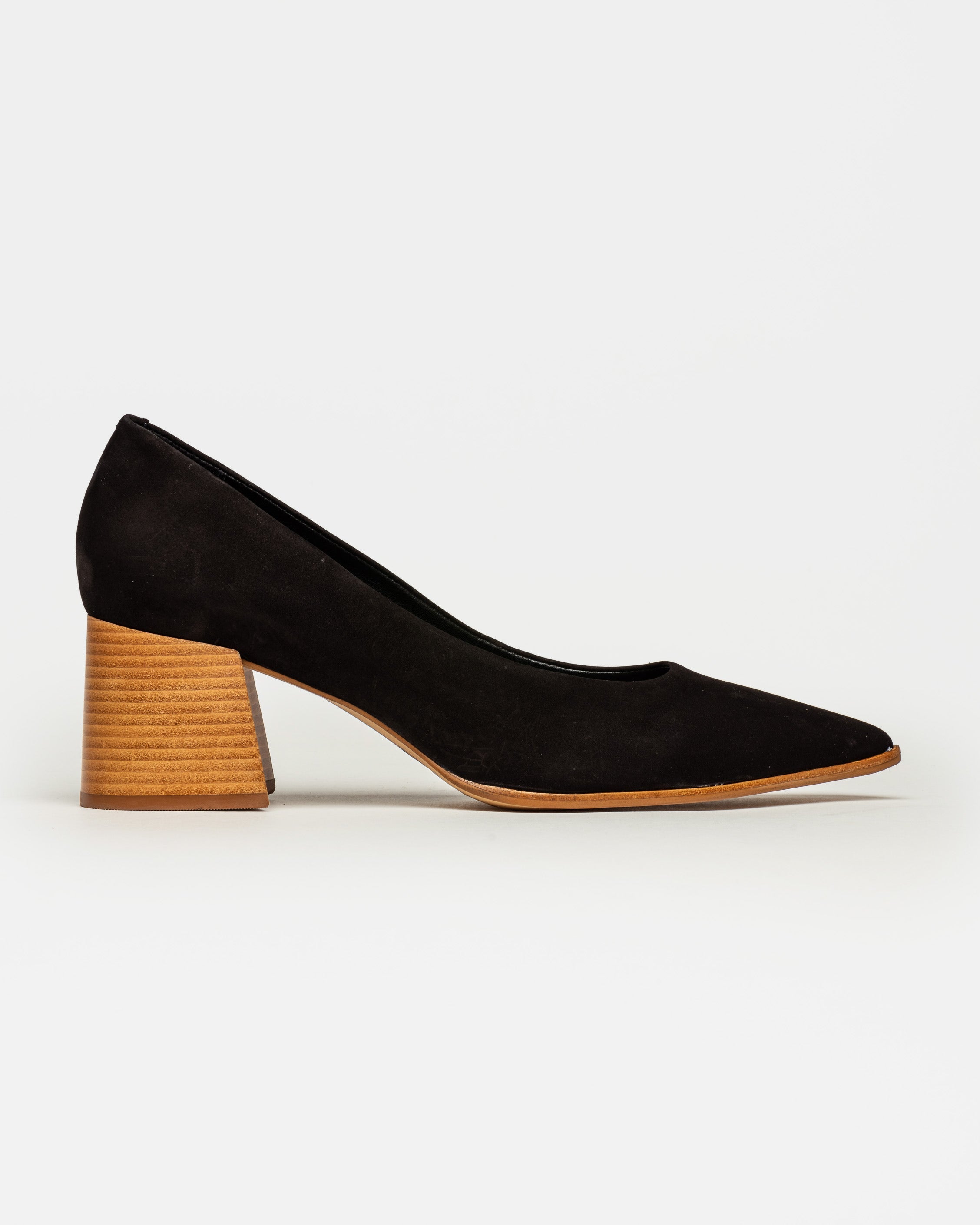 Stiletto Eva en cuero nobuk