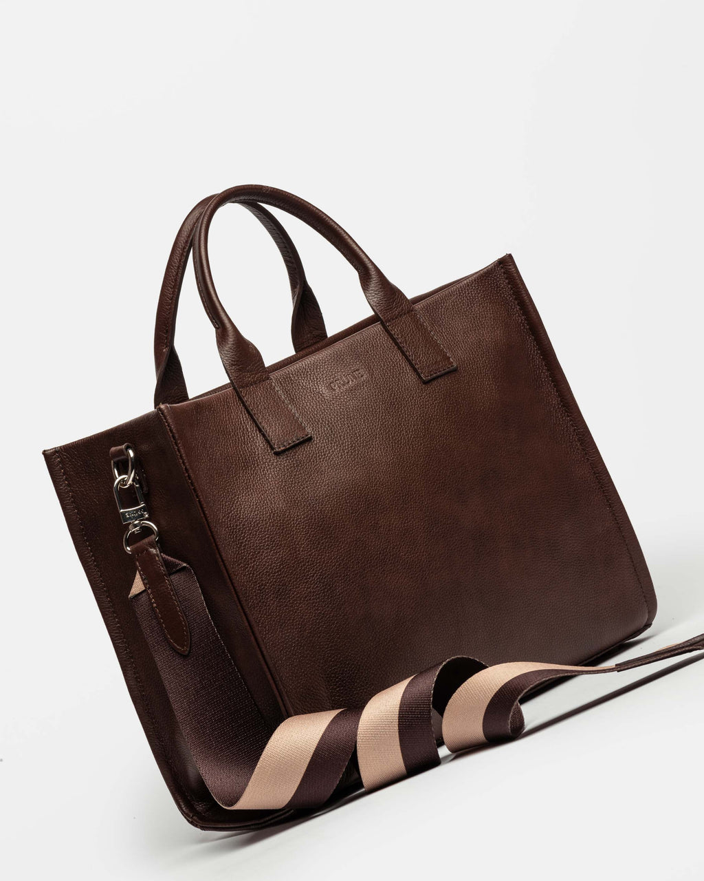 Cartera de mano Capri en cuero graneado