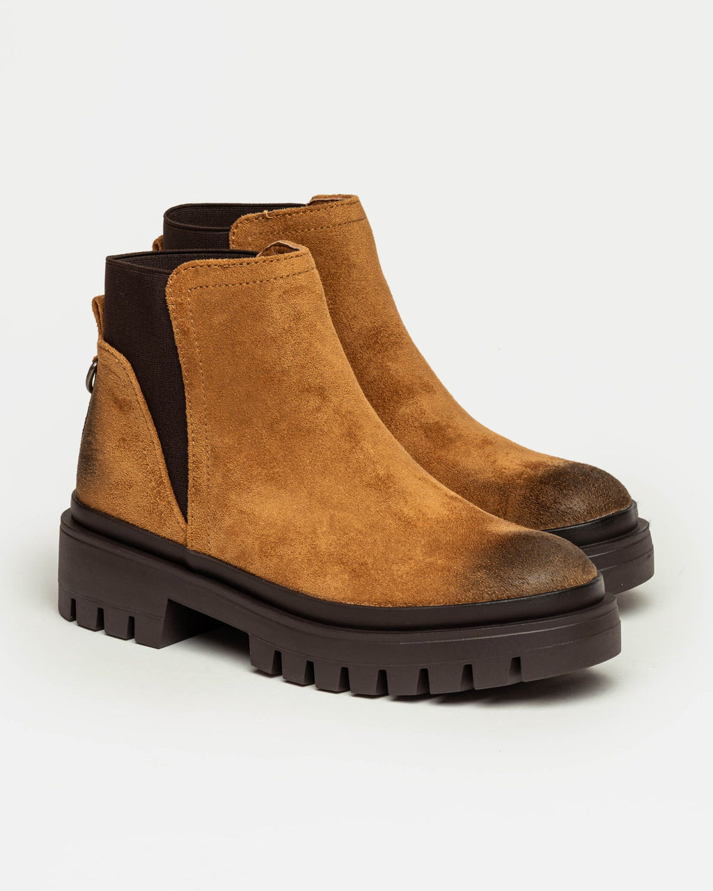 Bota caña baja Scott en efecto gamuza
