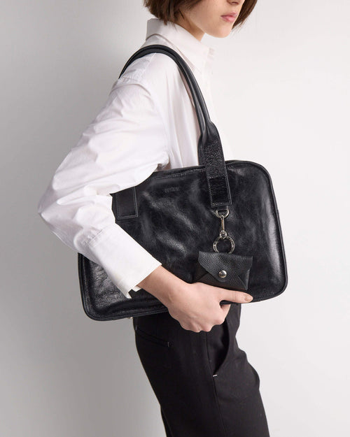 Bolso Capri en cuero arrugado