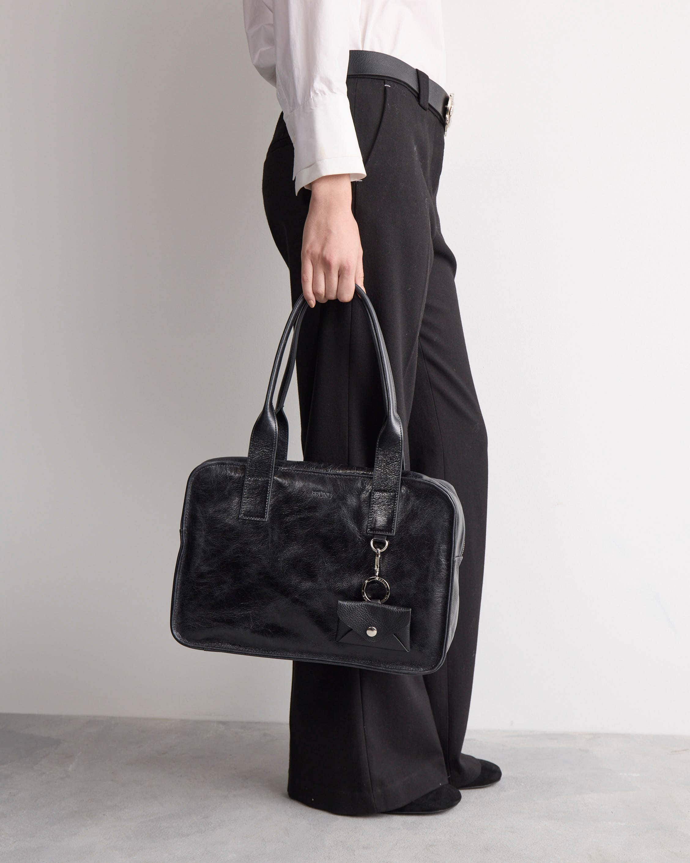 Bolso Capri en cuero arrugado