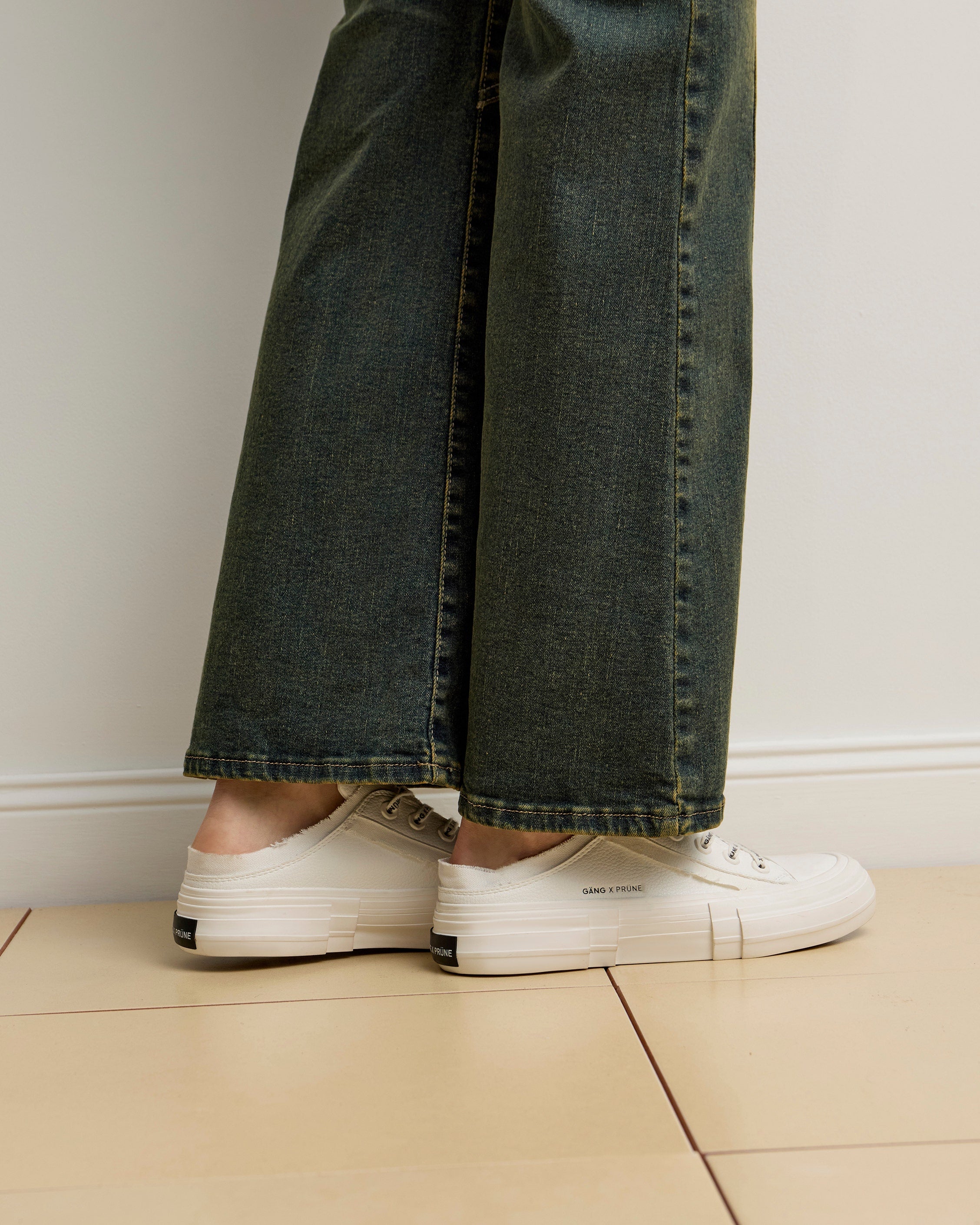 Sneaker The Gäng en efecto cuero